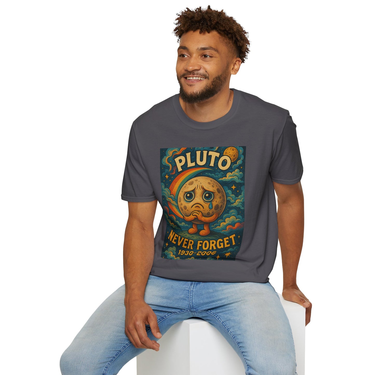 Pluto Never Forget Shirt Funny Space Tee for Astronomy Fans Nostalgic Planet Graphic Shirt Gift for Science Nerds and Stargazers Dwarf Planet Tribute T-Shirt