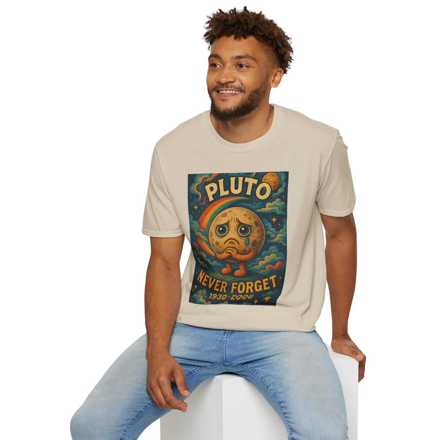 Pluto Never Forget Shirt Funny Space Tee for Astronomy Fans Nostalgic Planet Graphic Shirt Gift for Science Nerds and Stargazers Dwarf Planet Tribute T-Shirt