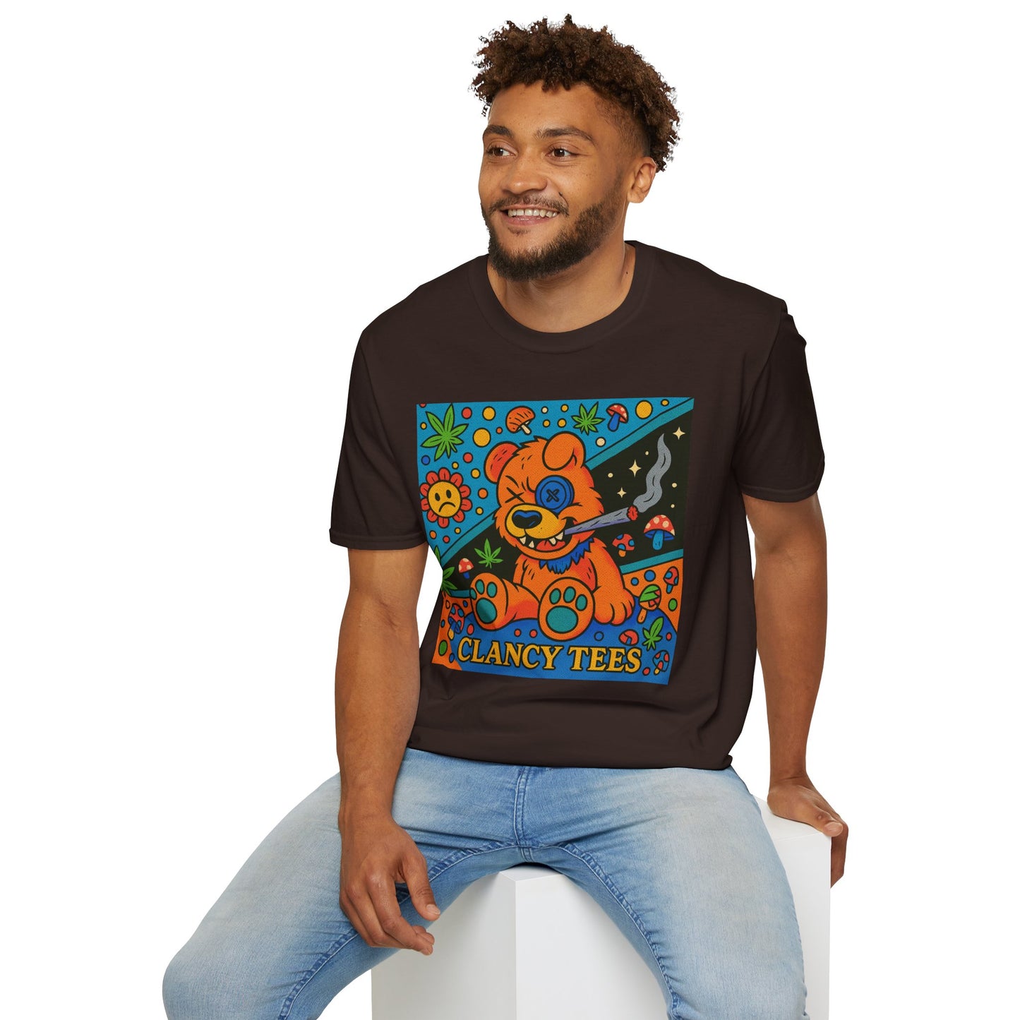 Vibrant Animal Graphic T-Shirt, Casual Tee for Pet Lovers, 420 Friendly Gift, Retro Style, Summer Wear, Fun Everyday Top