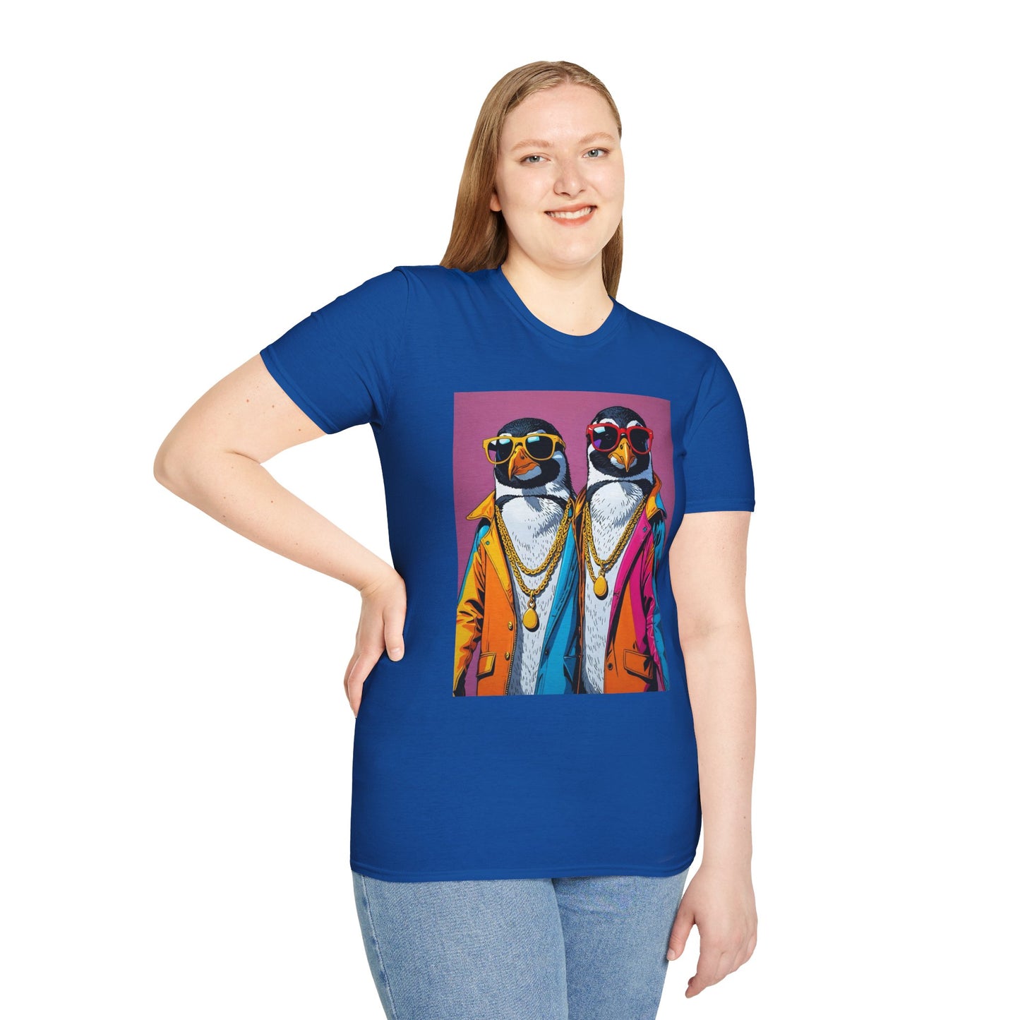 Cool Penguin Shirt – Funny Hip Hop Penguin Graphic Tee – Gift for Animal Lovers, Streetwear Fans, and People Who Stay Icy Year-Round