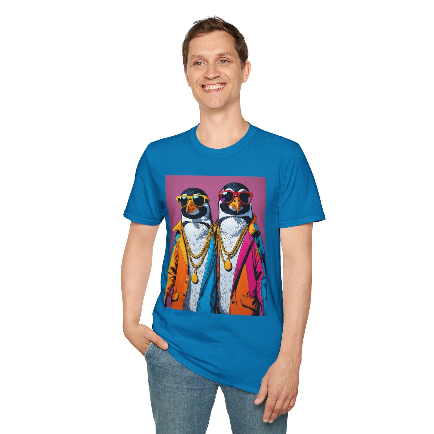 Cool Penguin Shirt – Funny Hip Hop Penguin Graphic Tee – Gift for Animal Lovers, Streetwear Fans, and People Who Stay Icy Year-Round