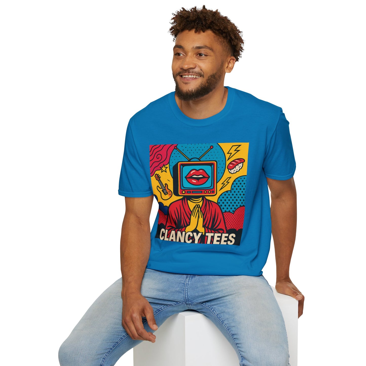 Pop Art TV Head T Shirt for Creatives Graphic Tee for Artists Gift for Surreal Art Lovers Unisex Visual Commentary Shirt