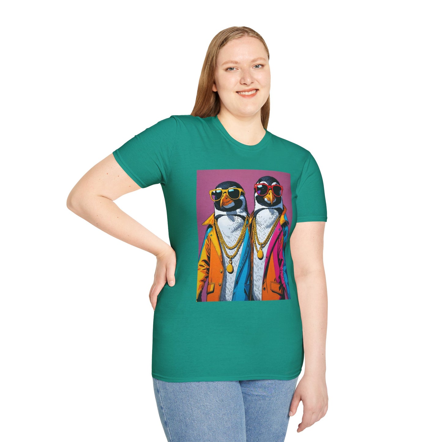 Cool Penguin Shirt – Funny Hip Hop Penguin Graphic Tee – Gift for Animal Lovers, Streetwear Fans, and People Who Stay Icy Year-Round