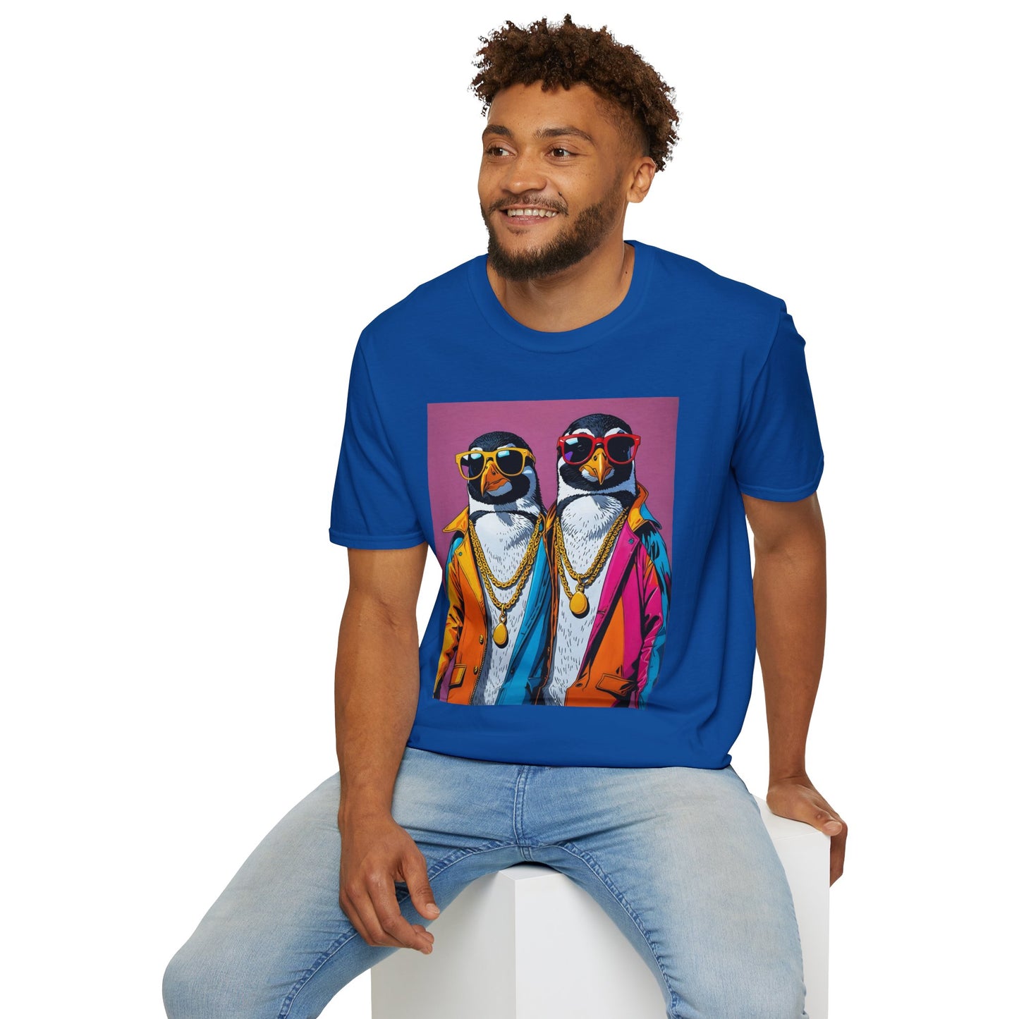 Cool Penguin Shirt – Funny Hip Hop Penguin Graphic Tee – Gift for Animal Lovers, Streetwear Fans, and People Who Stay Icy Year-Round