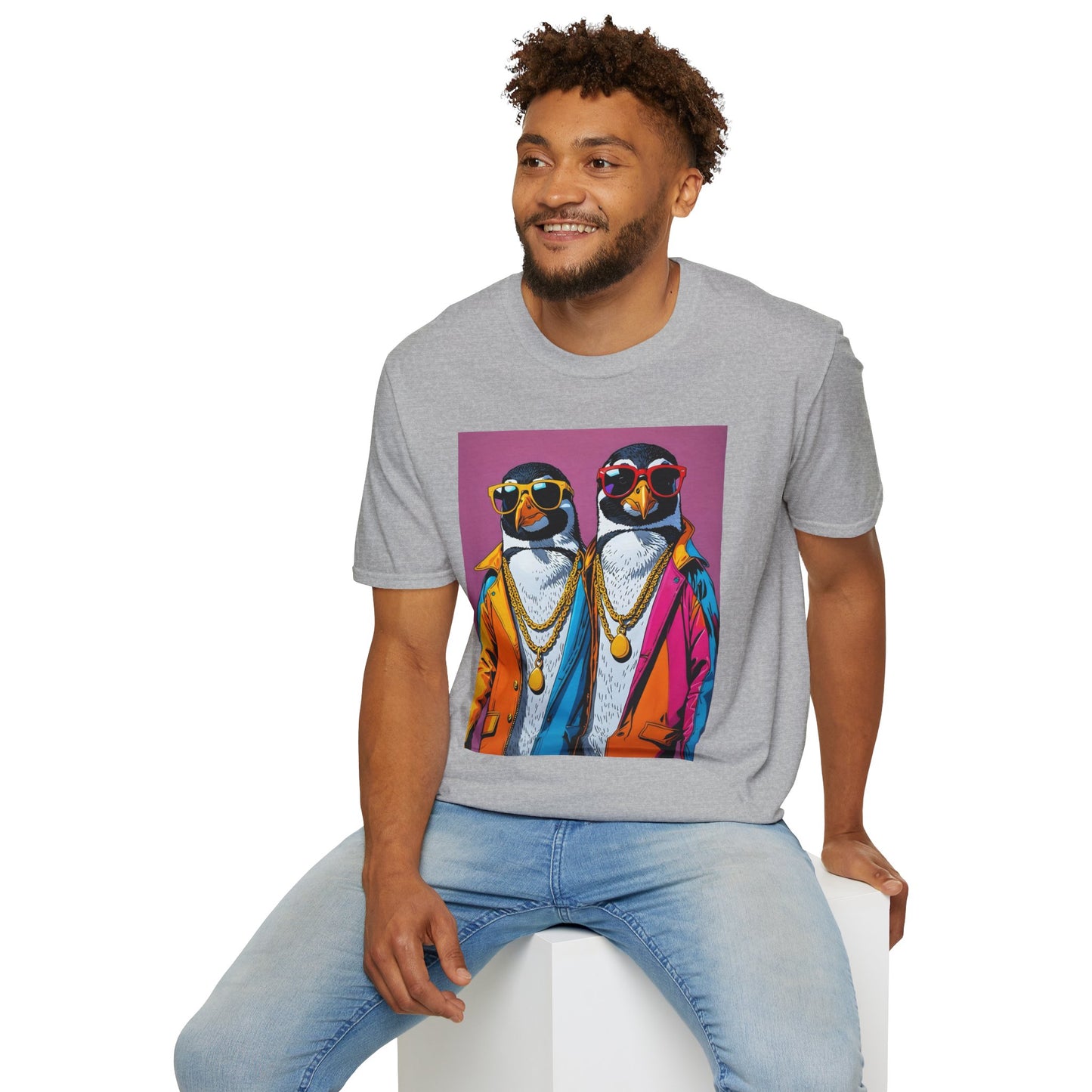 Cool Penguin Shirt – Funny Hip Hop Penguin Graphic Tee – Gift for Animal Lovers, Streetwear Fans, and People Who Stay Icy Year-Round