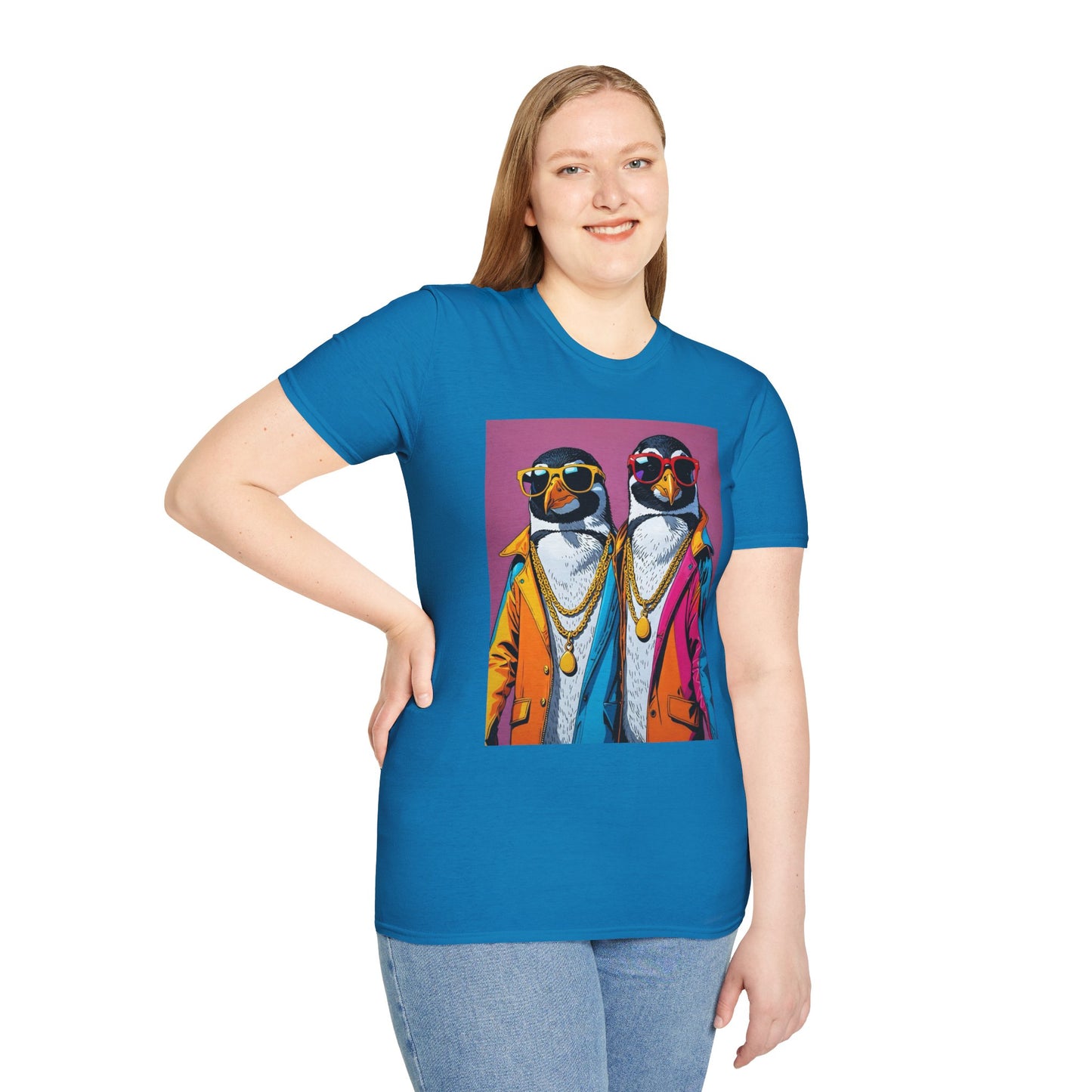 Cool Penguin Shirt – Funny Hip Hop Penguin Graphic Tee – Gift for Animal Lovers, Streetwear Fans, and People Who Stay Icy Year-Round