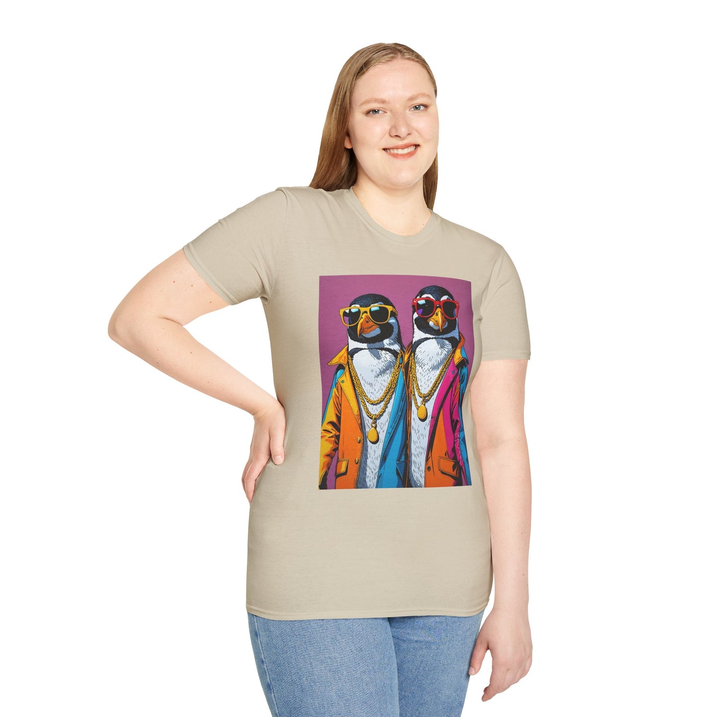 Cool Penguin Shirt – Funny Hip Hop Penguin Graphic Tee – Gift for Animal Lovers, Streetwear Fans, and People Who Stay Icy Year-Round