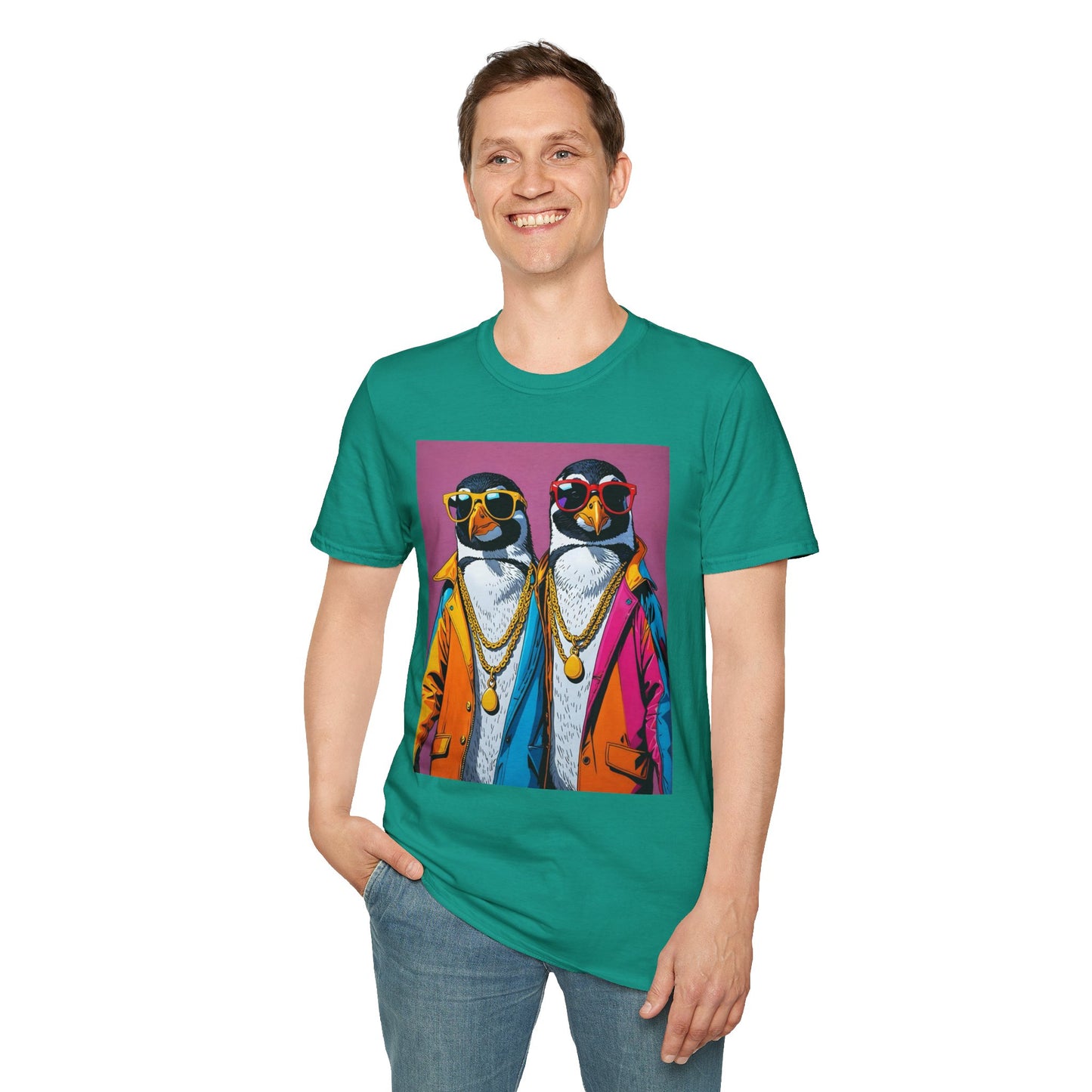 Cool Penguin Shirt – Funny Hip Hop Penguin Graphic Tee – Gift for Animal Lovers, Streetwear Fans, and People Who Stay Icy Year-Round