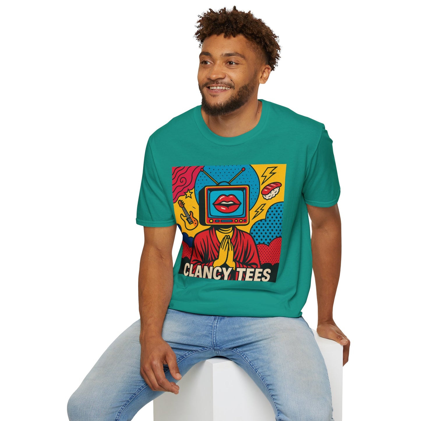Pop Art TV Head T Shirt for Creatives Graphic Tee for Artists Gift for Surreal Art Lovers Unisex Visual Commentary Shirt