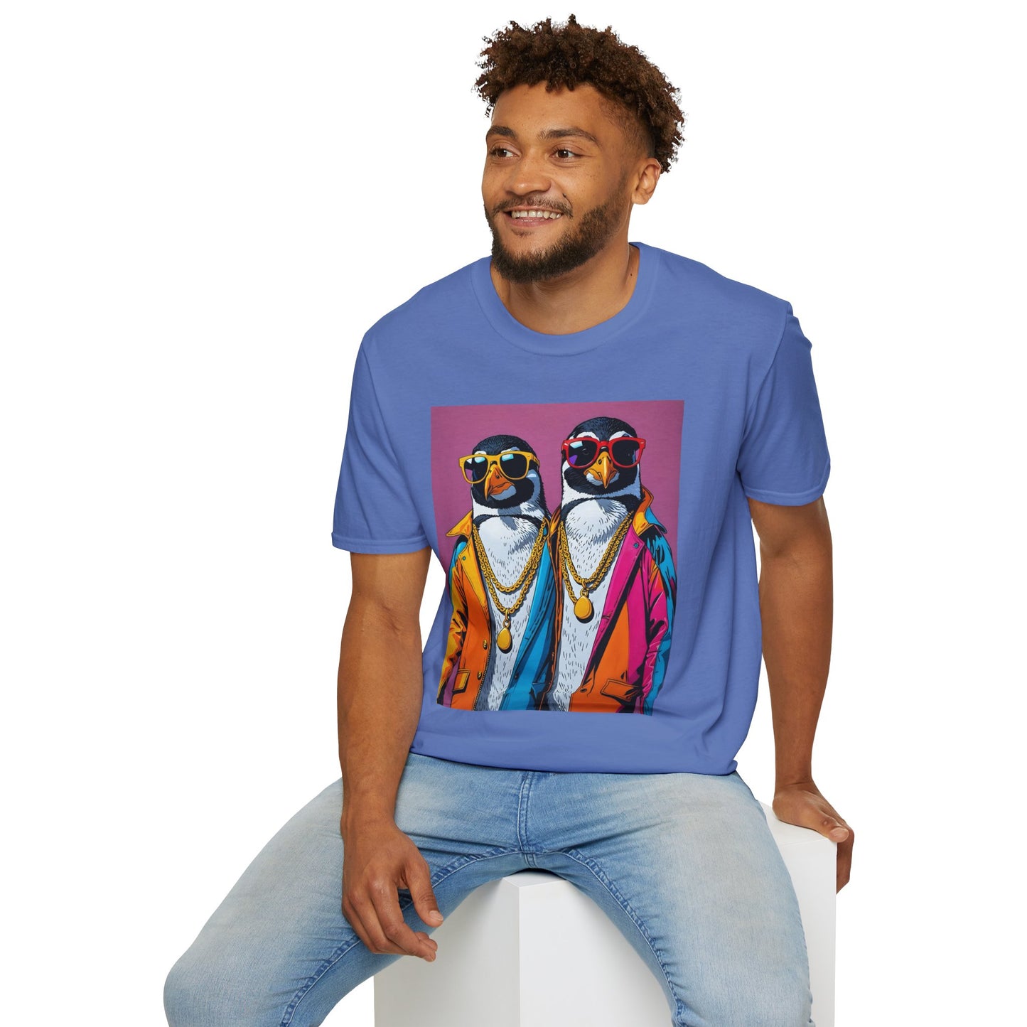 Cool Penguin Shirt – Funny Hip Hop Penguin Graphic Tee – Gift for Animal Lovers, Streetwear Fans, and People Who Stay Icy Year-Round