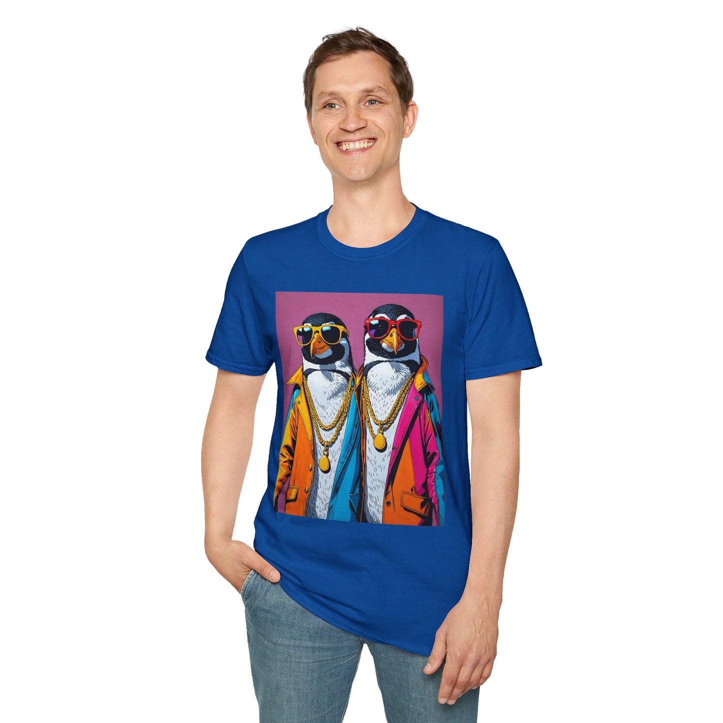 Cool Penguin Shirt – Funny Hip Hop Penguin Graphic Tee – Gift for Animal Lovers, Streetwear Fans, and People Who Stay Icy Year-Round